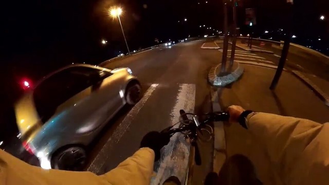 Evening far drop off  angry customer /Paris delivery rides (Paris livraison a velo)