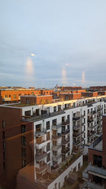 Blick über Wohnblöcke in der Hamburger City. 